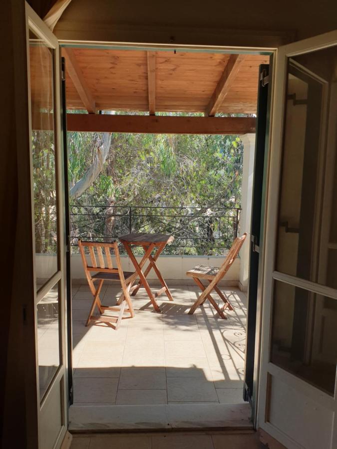 Olive Villas Anapaftiria ภายนอก รูปภาพ