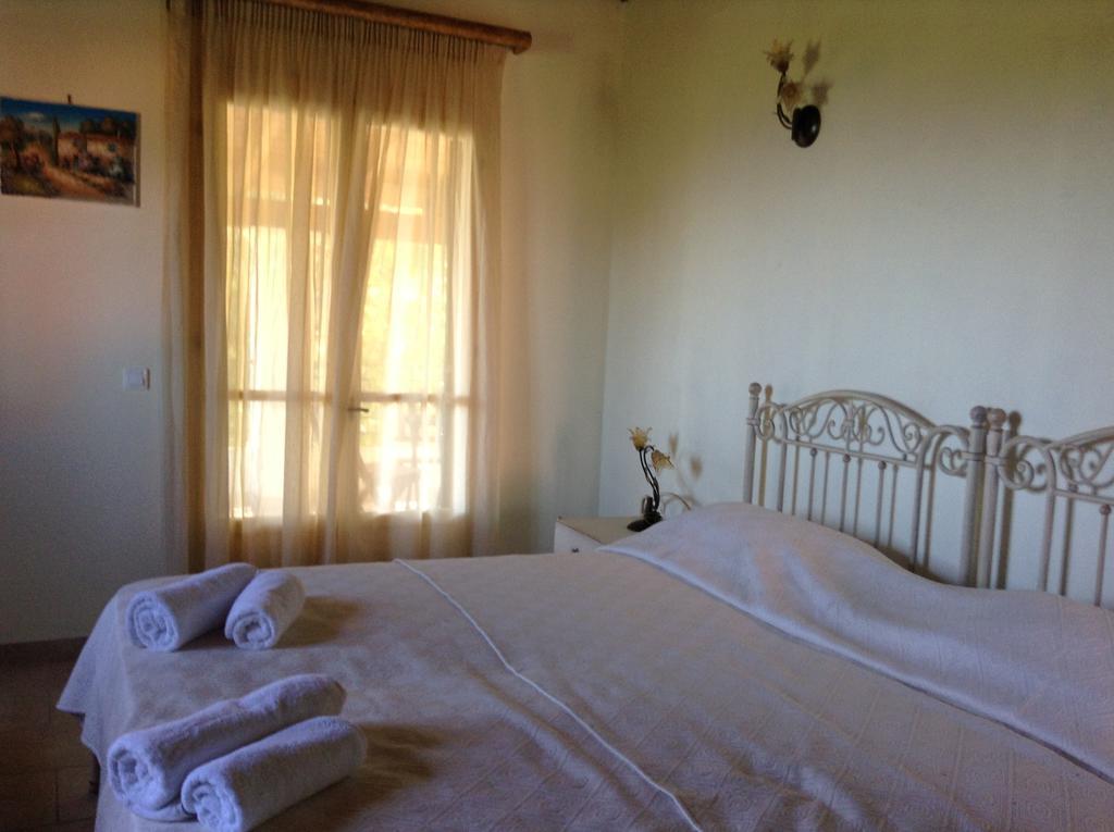 Olive Villas Anapaftiria ภายนอก รูปภาพ